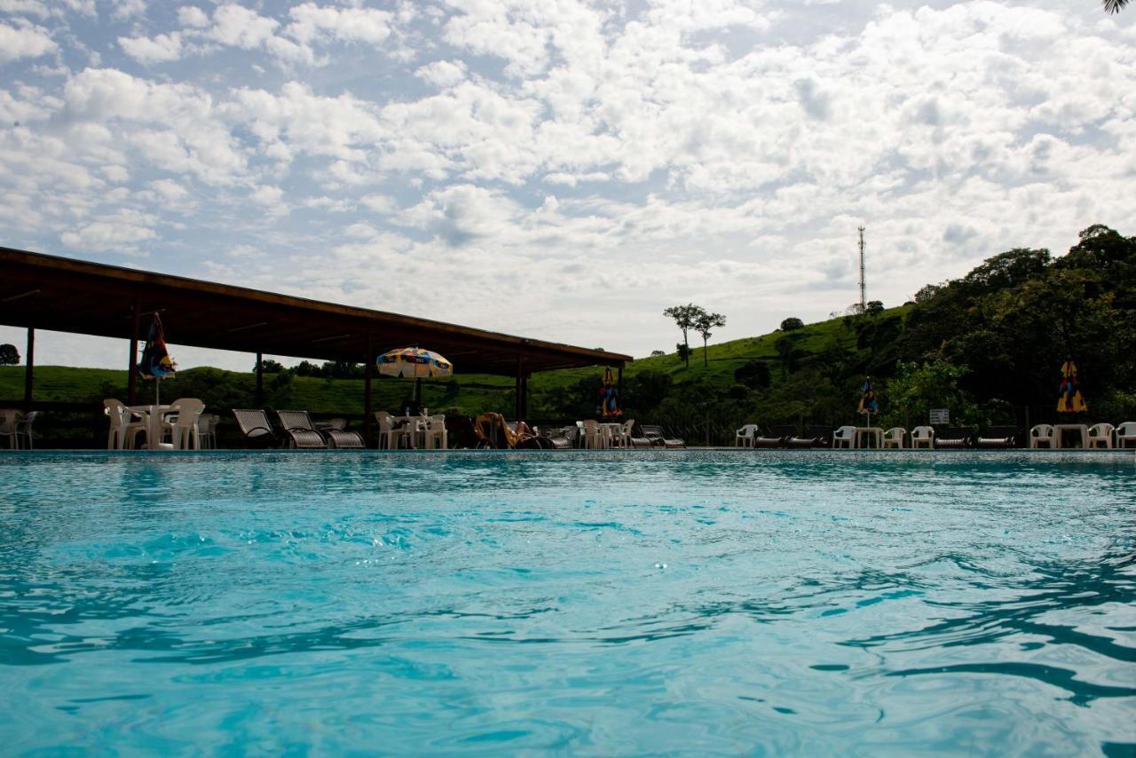 Hotel Fazenda Vale da Cachoeira Serra Negra  Buitenkant foto
